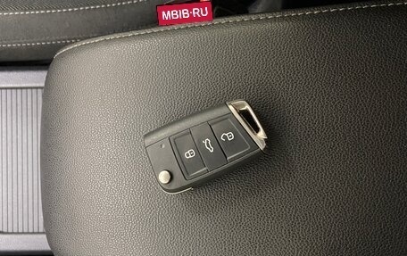 Volkswagen Tiguan II, 2017 год, 2 099 999 рублей, 24 фотография