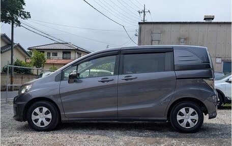 Honda Freed I, 2016 год, 813 000 рублей, 4 фотография