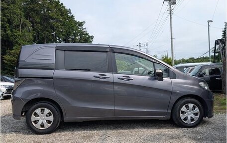 Honda Freed I, 2016 год, 813 000 рублей, 8 фотография