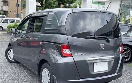 Honda Freed I, 2014 год, 812 000 рублей, 4 фотография