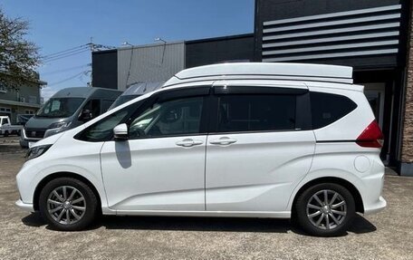 Honda Freed II, 2022 год, 1 410 000 рублей, 7 фотография