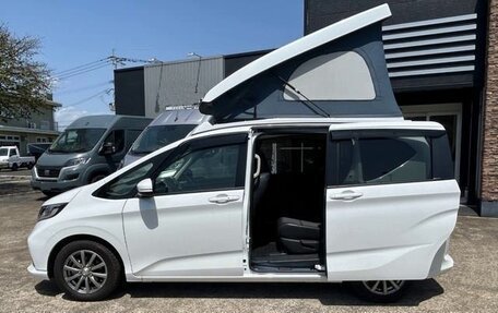 Honda Freed II, 2022 год, 1 410 000 рублей, 9 фотография