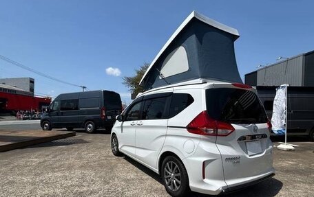 Honda Freed II, 2022 год, 1 410 000 рублей, 12 фотография