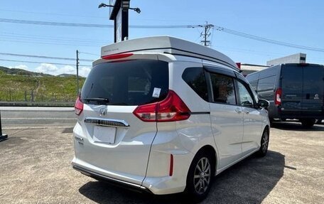 Honda Freed II, 2022 год, 1 410 000 рублей, 15 фотография