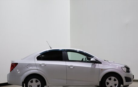 Chevrolet Aveo III, 2013 год, 820 000 рублей, 4 фотография