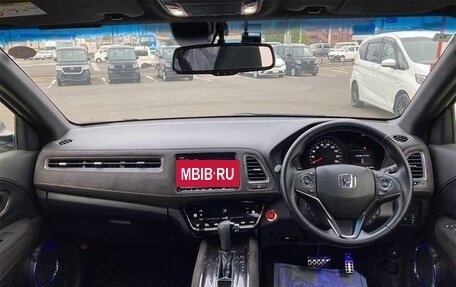 Honda Vezel, 2020 год, 1 405 000 рублей, 10 фотография