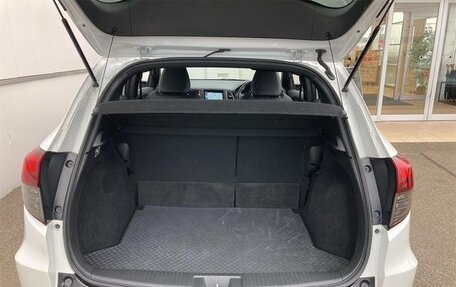 Honda Vezel, 2020 год, 1 405 000 рублей, 32 фотография