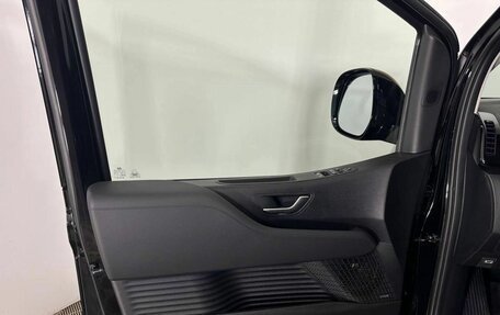 Hyundai Staria, 2024 год, 8 849 000 рублей, 8 фотография