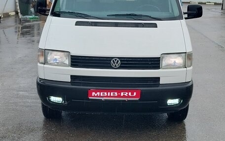 Volkswagen Transporter T4, 1998 год, 650 000 рублей, 1 фотография
