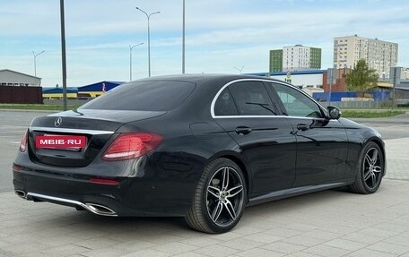 Mercedes-Benz E-Класс, 2017 год, 3 199 000 рублей, 13 фотография