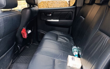 Toyota Hilux VII, 2014 год, 2 150 000 рублей, 29 фотография