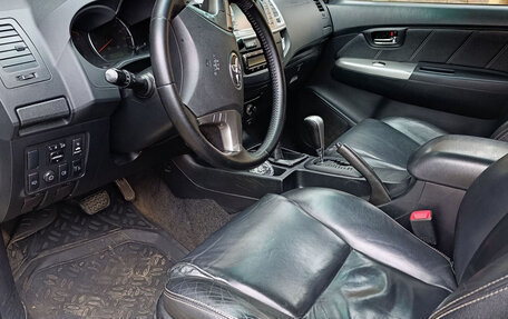 Toyota Hilux VII, 2014 год, 2 150 000 рублей, 26 фотография