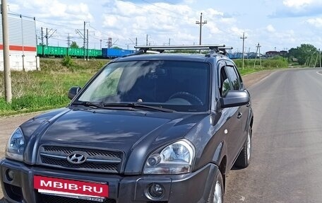 Hyundai Tucson III, 2008 год, 850 000 рублей, 3 фотография