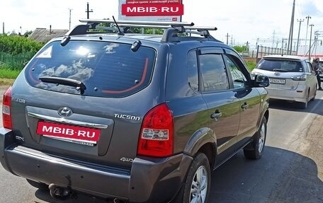Hyundai Tucson III, 2008 год, 850 000 рублей, 4 фотография