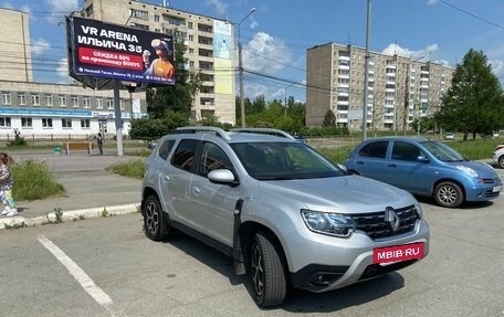 Renault Duster, 2021 год, 1 980 000 рублей, 2 фотография