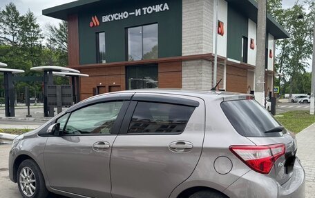 Toyota Vitz, 2019 год, 1 000 000 рублей, 2 фотография