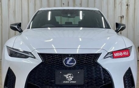 Lexus IS III, 2021 год, 2 890 090 рублей, 1 фотография