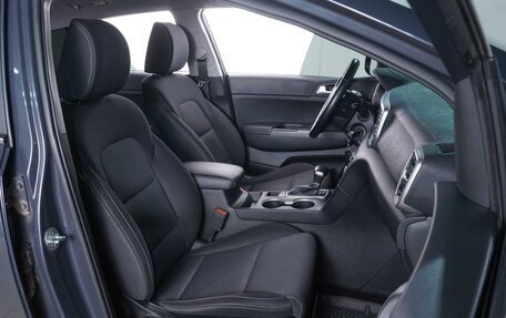 KIA Sportage IV рестайлинг, 2021 год, 2 499 000 рублей, 8 фотография