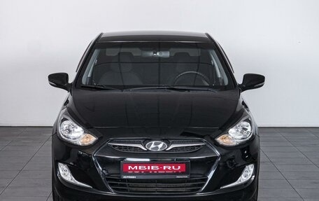 Hyundai Solaris II рестайлинг, 2011 год, 864 000 рублей, 3 фотография