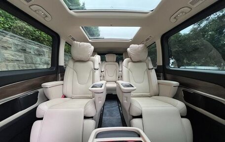 Mercedes-Benz V-Класс, 2022 год, 5 122 333 рублей, 17 фотография
