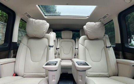 Mercedes-Benz V-Класс, 2022 год, 5 122 333 рублей, 16 фотография