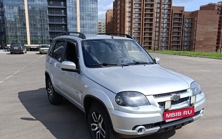 Chevrolet Niva I рестайлинг, 2018 год, 900 000 рублей, 2 фотография