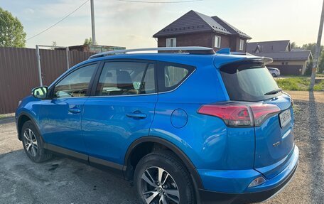 Toyota RAV4, 2016 год, 2 790 000 рублей, 6 фотография