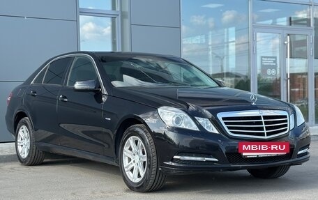 Mercedes-Benz E-Класс, 2011 год, 1 445 000 рублей, 3 фотография