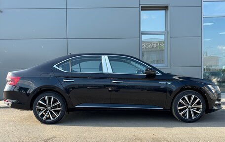 Skoda Superb III рестайлинг, 2024 год, 4 600 000 рублей, 4 фотография