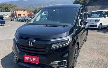 Honda Stepwgn IV, 2022 год, 1 850 000 рублей, 2 фотография