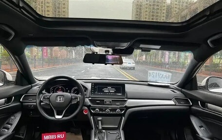 Honda Insight III, 2022 год, 1 810 000 рублей, 9 фотография
