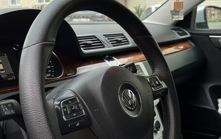Volkswagen Passat B7, 2012 год, 790 000 рублей, 21 фотография
