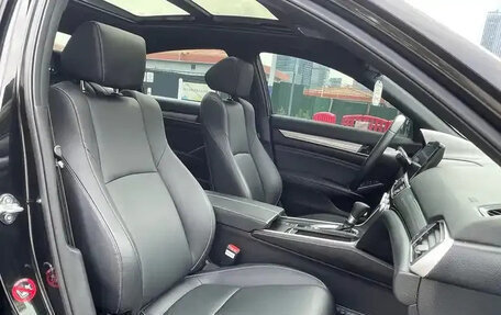 Honda Insight III, 2022 год, 1 860 000 рублей, 24 фотография