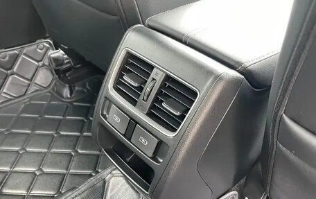 Honda Insight III, 2022 год, 1 860 000 рублей, 28 фотография