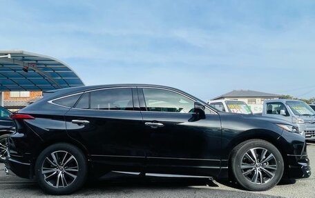 Toyota Harrier, 2022 год, 2 540 000 рублей, 9 фотография