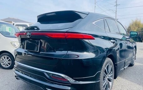 Toyota Harrier, 2022 год, 2 540 000 рублей, 4 фотография