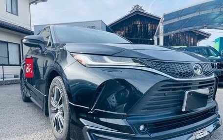 Toyota Harrier, 2022 год, 2 540 000 рублей, 2 фотография