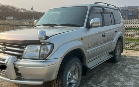 Toyota Land Cruiser Prado 90 рестайлинг, 1998 год, 1 900 000 рублей, 2 фотография