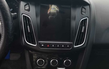 Ford Focus III, 2011 год, 800 000 рублей, 17 фотография