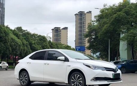 Toyota Corolla, 2022 год, 1 571 000 рублей, 2 фотография