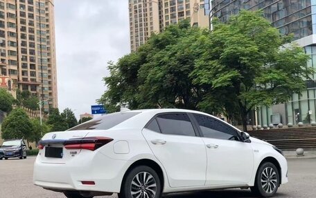 Toyota Corolla, 2022 год, 1 571 000 рублей, 3 фотография