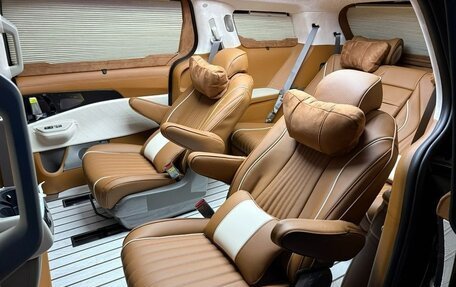 KIA Carnival, 2025 год, 7 800 000 рублей, 7 фотография