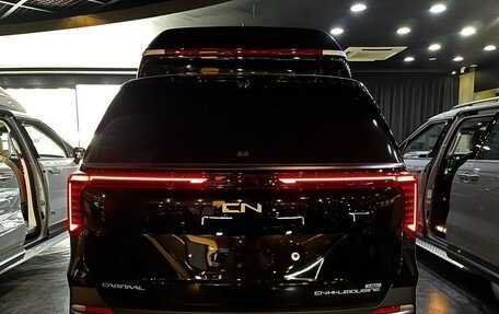 KIA Carnival, 2025 год, 7 800 000 рублей, 3 фотография