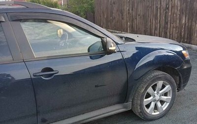 Mitsubishi Outlander III рестайлинг 3, 2011 год, 850 000 рублей, 1 фотография