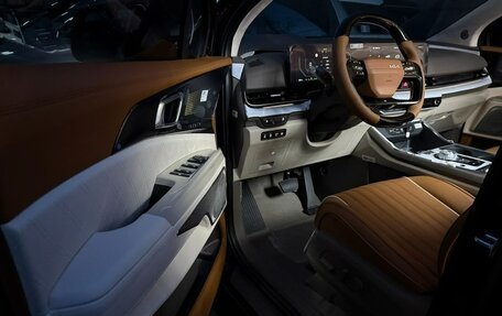 KIA Carnival, 2025 год, 7 800 000 рублей, 18 фотография
