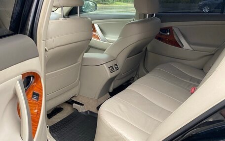 Toyota Camry, 2011 год, 1 670 000 рублей, 5 фотография