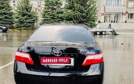 Toyota Camry, 2011 год, 1 670 000 рублей, 4 фотография