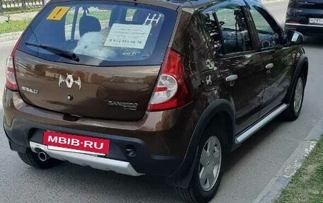 Renault Sandero II рестайлинг, 2013 год, 730 000 рублей, 2 фотография