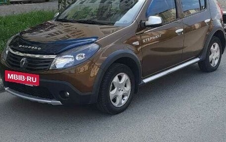 Renault Sandero II рестайлинг, 2013 год, 730 000 рублей, 11 фотография