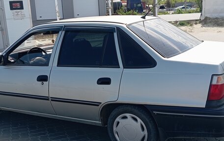 Daewoo Nexia I рестайлинг, 2006 год, 210 000 рублей, 6 фотография